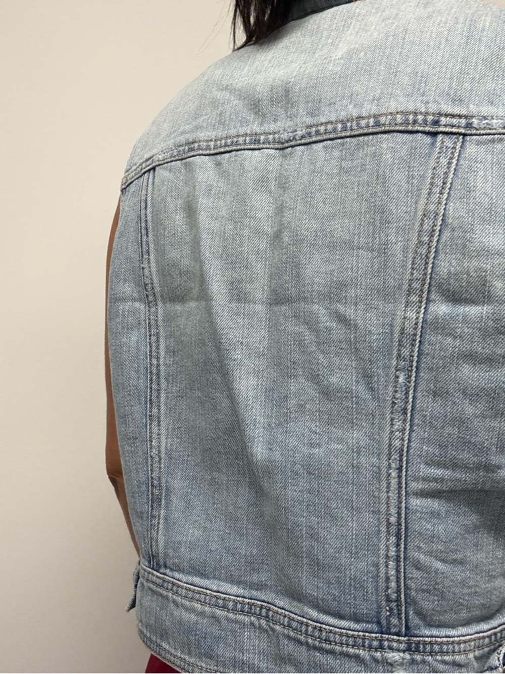 Light Wash Denim Vest - Women - Picture 5 of 5